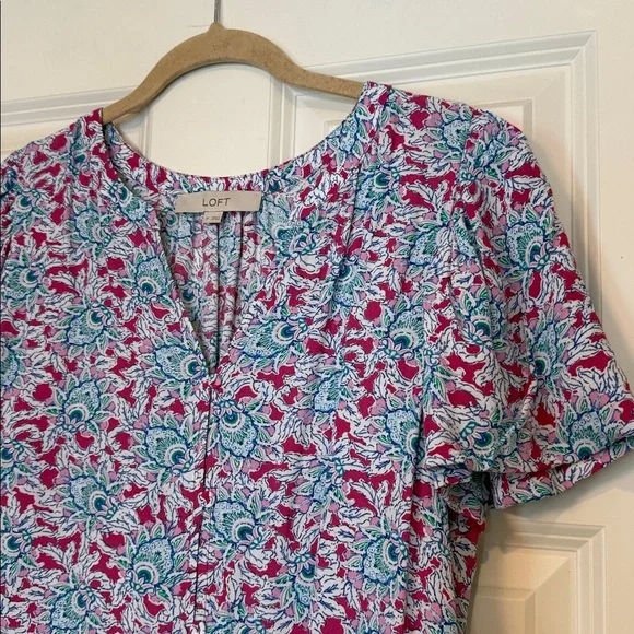 LOFT Hot Pink and Blue Floral Top - Picture 2 of 3